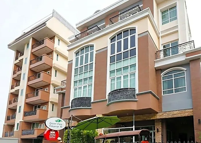 Greenview Ekkamai 10 ホテル 3*