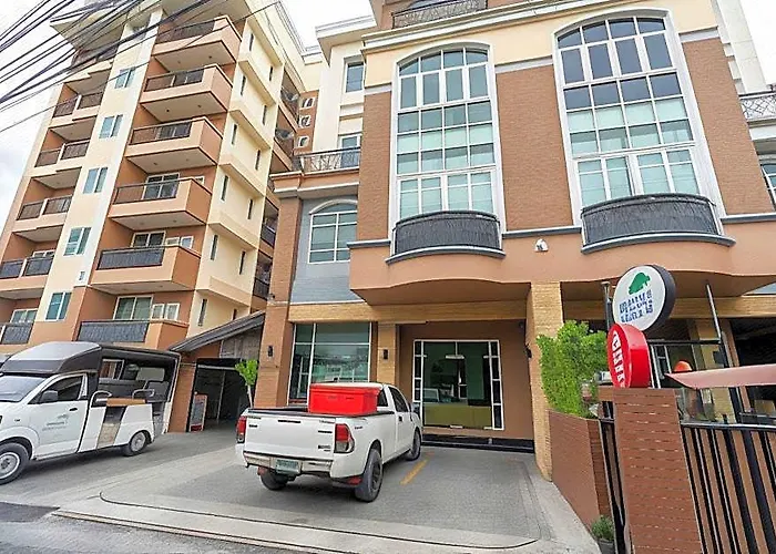 Greenview Ekkamai 10