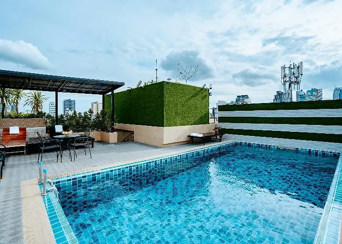 Greenview Ekkamai 10