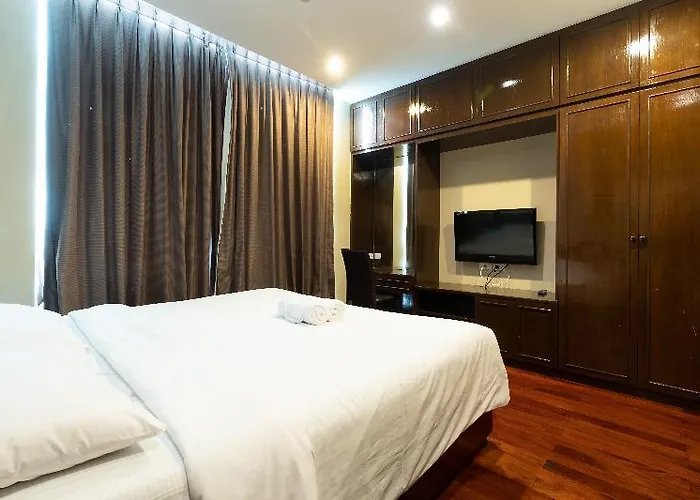 Greenview Ekkamai 10
